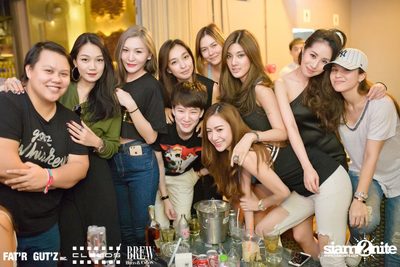 Seenspace Invasion ที่ร้าน Clouds, Fat'R Gut'z และ BREW Beers & Ciders — photo 37