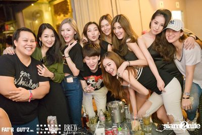 Seenspace Invasion ที่ร้าน Clouds, Fat'R Gut'z และ BREW Beers & Ciders — photo 38