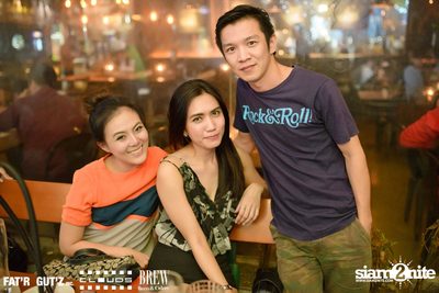 Seenspace Invasion ที่ร้าน Clouds, Fat'R Gut'z และ BREW Beers & Ciders — photo 49