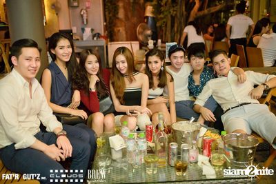 Seenspace Invasion ที่ร้าน Clouds, Fat'R Gut'z และ BREW Beers & Ciders — photo 81