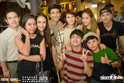 Seenspace Invasion ที่ร้าน Clouds, Fat'R Gut'z และ BREW Beers & Ciders — photo 82