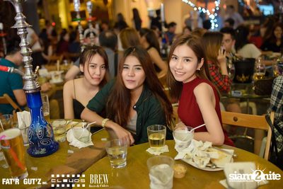 Seenspace Invasion ที่ร้าน Clouds, Fat'R Gut'z และ BREW Beers & Ciders — photo 84