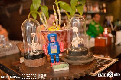 Seenspace Invasion ที่ร้าน Clouds, Fat'R Gut'z และ BREW Beers & Ciders — photo 93