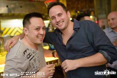 Seenspace Invasion ที่ร้าน Clouds, Fat'R Gut'z และ BREW Beers & Ciders — photo 102