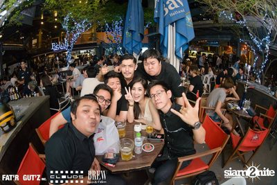 Seenspace Invasion ที่ร้าน Clouds, Fat'R Gut'z และ BREW Beers & Ciders — photo 103