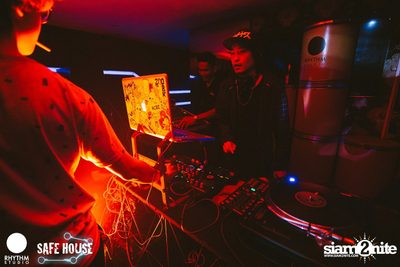 SYNCHR8NISM กับ REIKO (F Club SG) ที่ เซฟเฮ้าส์ — photo 38