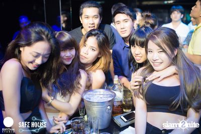 SYNCHR8NISM กับ REIKO (F Club SG) ที่ เซฟเฮ้าส์ — photo 73