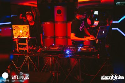 SYNCHR8NISM กับ REIKO (F Club SG) ที่ เซฟเฮ้าส์ — photo 78