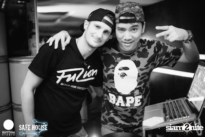 SYNCHR8NISM กับ REIKO (F Club SG) ที่ เซฟเฮ้าส์ — photo 90