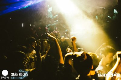 SYNCHR8NISM กับ REIKO (F Club SG) ที่ เซฟเฮ้าส์ — photo 140