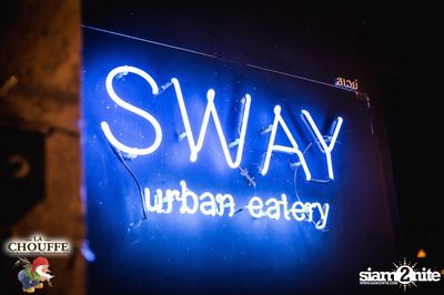 ปาร์ตี้คืนวันศุกร์ ที่ร้าน สเวย์, ทองหล่อ ซอย 10 — photo 1