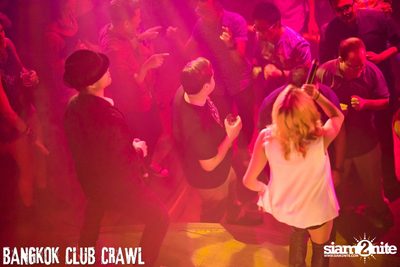ครบรอบ 7 ปี SUK 11 CLUB CRAWL - 7th Annual Santa Crawl ALL STARS — photo 85