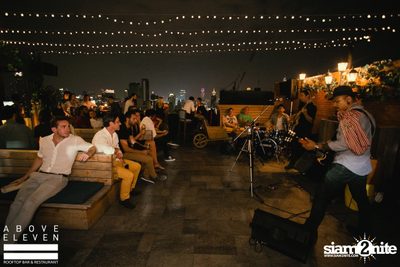 Gramercy Unplugged with YAMIN & Band at Above Eleven — photo 35