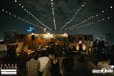Gramercy Unplugged with YAMIN & Band at Above Eleven — photo 37