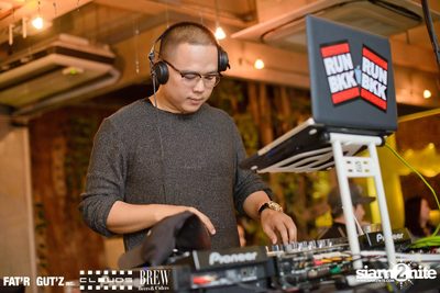 Seenspace Invasion ที่ร้าน Clouds, Fat'R Gut'z และ BREW Beers & Ciders — photo 12