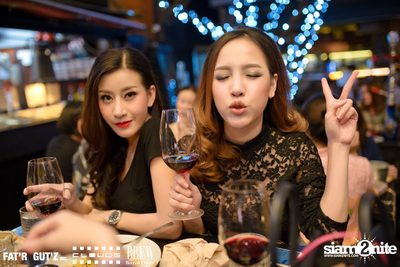 Seenspace Invasion ที่ร้าน Clouds, Fat'R Gut'z และ BREW Beers & Ciders — photo 26