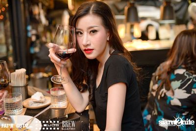 Seenspace Invasion ที่ร้าน Clouds, Fat'R Gut'z และ BREW Beers & Ciders — photo 30