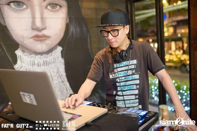 Seenspace Invasion ที่ร้าน Clouds, Fat'R Gut'z และ BREW Beers & Ciders — photo 35