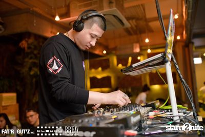 Seenspace Invasion ที่ร้าน Clouds, Fat'R Gut'z และ BREW Beers & Ciders — photo 62