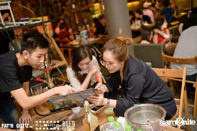 Seenspace Invasion ที่ร้าน Clouds, Fat'R Gut'z และ BREW Beers & Ciders — photo 82