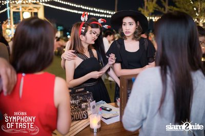 Christmas Eve ที่ HOBS The Symphony of Taste — photo 14