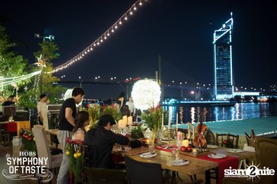 Christmas Eve ที่ HOBS The Symphony of Taste — photo 21