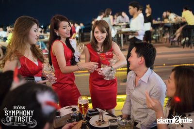 Christmas Eve ที่ HOBS The Symphony of Taste — photo 98