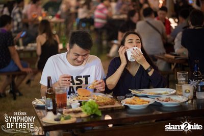 Christmas Eve ที่ HOBS The Symphony of Taste — photo 116