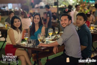 Christmas Eve ที่ HOBS The Symphony of Taste — photo 137