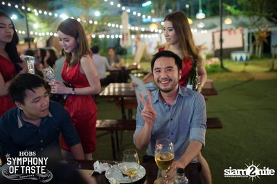Christmas Eve ที่ HOBS The Symphony of Taste — photo 175