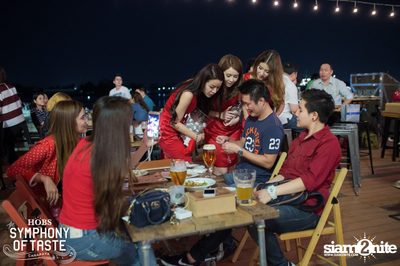 Christmas Eve ที่ HOBS The Symphony of Taste — photo 176