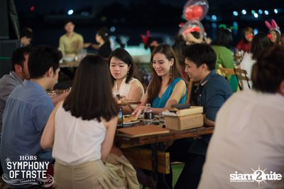 Christmas Eve ที่ HOBS The Symphony of Taste — photo 206