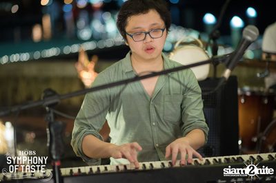 Christmas Eve ที่ HOBS The Symphony of Taste — photo 233