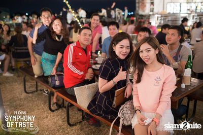 Christmas Eve ที่ HOBS The Symphony of Taste — photo 252
