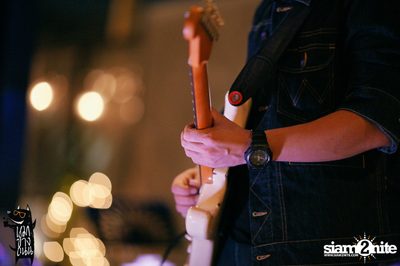 Muzu Live at Roadsidedog BKK, Ekamai-Raminthra — photo 6