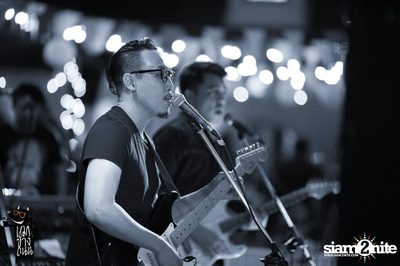 Muzu Live at Roadsidedog BKK, Ekamai-Raminthra — photo 17