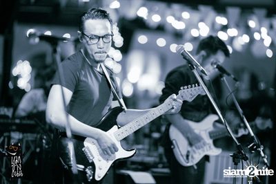 Muzu Live at Roadsidedog BKK, Ekamai-Raminthra — photo 19