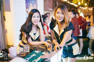Muzu Live at Roadsidedog BKK, Ekamai-Raminthra — photo 25