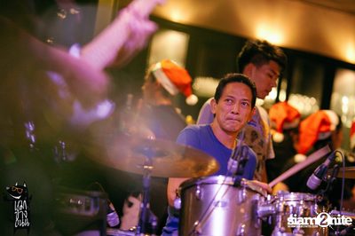 Muzu Live at Roadsidedog BKK, Ekamai-Raminthra — photo 72
