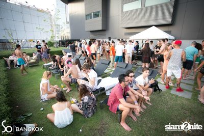 SO POOL PARTY ที่ เดอะ วอเทอร์ คลับ โรงแรมโซฟิเทล โซ — photo 13