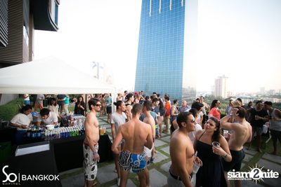 SO POOL PARTY ที่ เดอะ วอเทอร์ คลับ โรงแรมโซฟิเทล โซ — photo 16