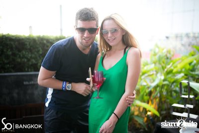SO POOL PARTY ที่ เดอะ วอเทอร์ คลับ โรงแรมโซฟิเทล โซ — photo 19