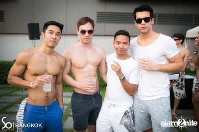 SO POOL PARTY ที่ เดอะ วอเทอร์ คลับ โรงแรมโซฟิเทล โซ — photo 24