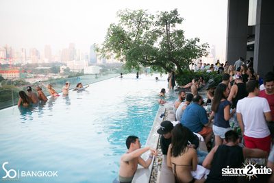 SO POOL PARTY ที่ เดอะ วอเทอร์ คลับ โรงแรมโซฟิเทล โซ — photo 28