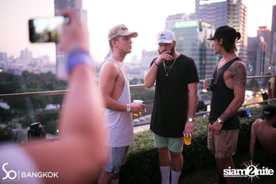 SO POOL PARTY ที่ เดอะ วอเทอร์ คลับ โรงแรมโซฟิเทล โซ — photo 79