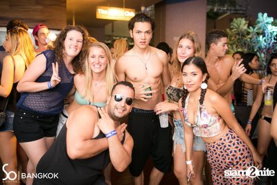 SO POOL PARTY ที่ เดอะ วอเทอร์ คลับ โรงแรมโซฟิเทล โซ — photo 80