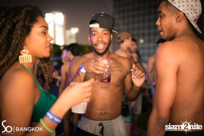 SO POOL PARTY ที่ เดอะ วอเทอร์ คลับ โรงแรมโซฟิเทล โซ — photo 88