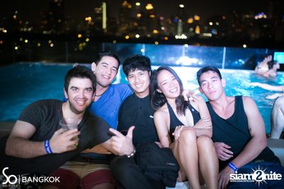 SO POOL PARTY ที่ เดอะ วอเทอร์ คลับ โรงแรมโซฟิเทล โซ — photo 109