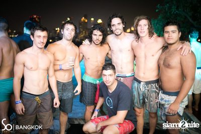 SO POOL PARTY ที่ เดอะ วอเทอร์ คลับ โรงแรมโซฟิเทล โซ — photo 121