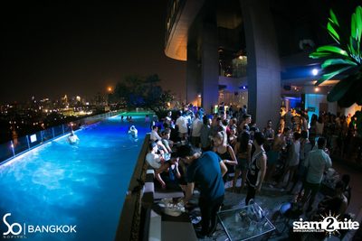 SO POOL PARTY ที่ เดอะ วอเทอร์ คลับ โรงแรมโซฟิเทล โซ — photo 135